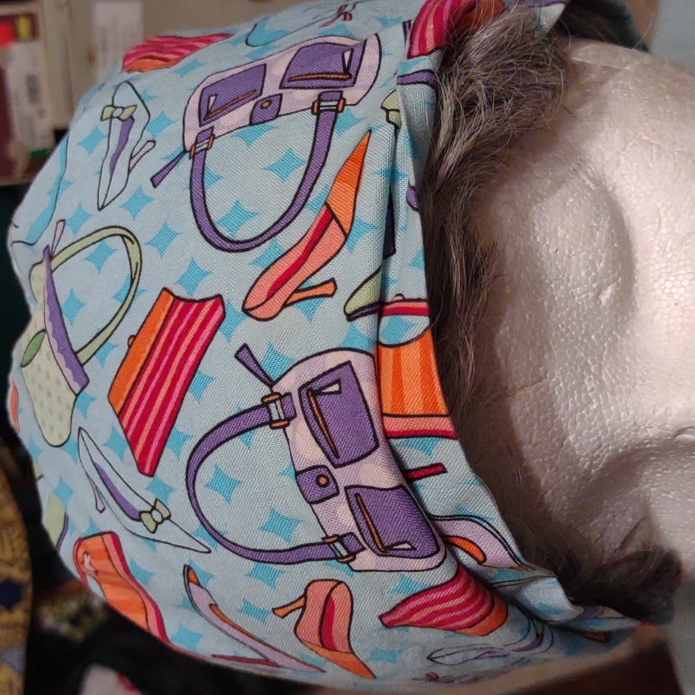 Scrub hats - Picture 2 of 3